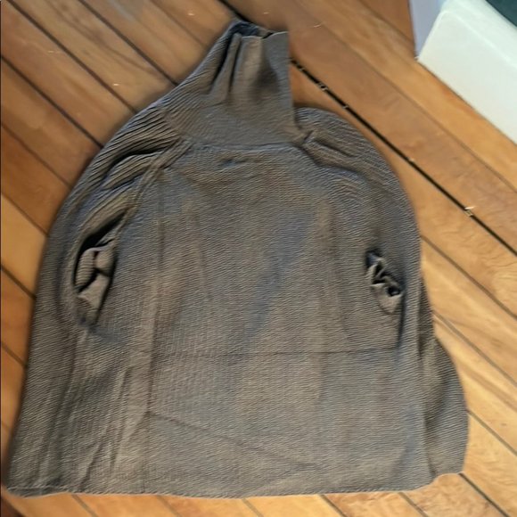 Brown Knit Dolman Style Turtle Neck Sweater Cape - Picture 7 of 10